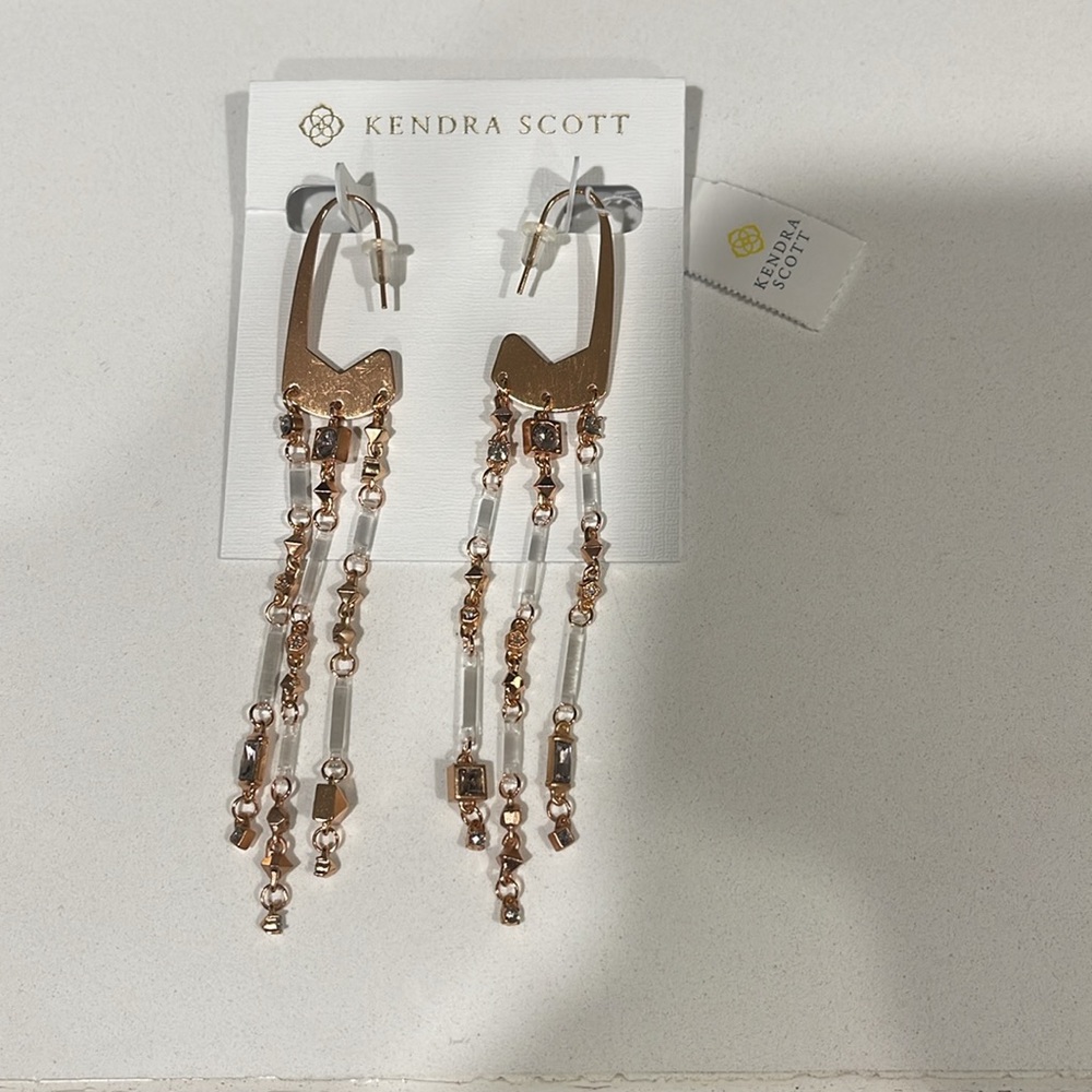 NWT Kendra Scott rose gold long earrings